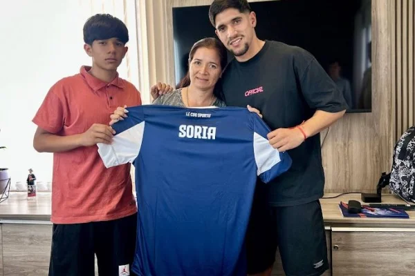 Talleres firmó su primer contrato profesional con el riojano Joaquín Soria