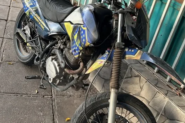 La Policía secuestro una motocicleta en el barrio San Vicente