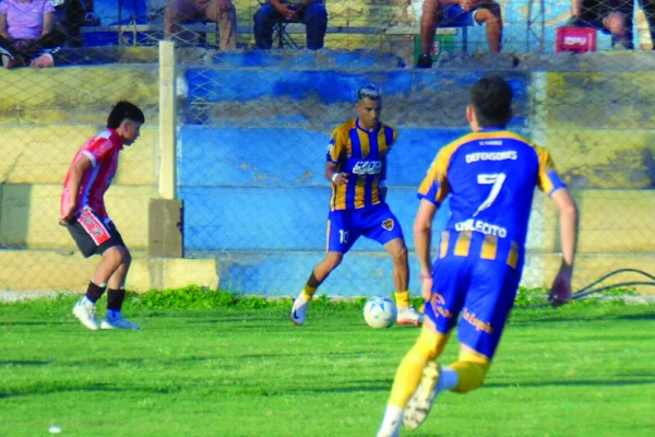 Con goles y emociones, se completó la final de ida entre Defensores y Los Andes, que quedaron a mano