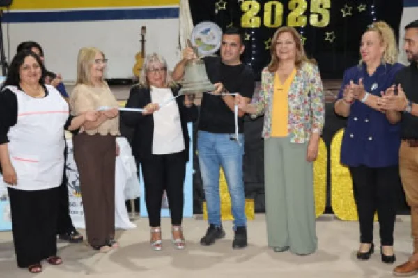 La Escuela N° 339 de Hilados y Tejidos celebró su Centenario