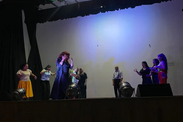 Teatro Holístico en Chilecito. La ambición se cruzo en la obra 
