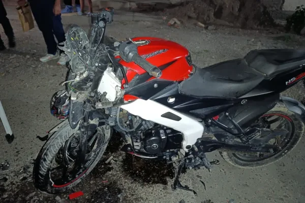 Choque mortal en San Juan: murió un motociclistas cuando hacian picadas
