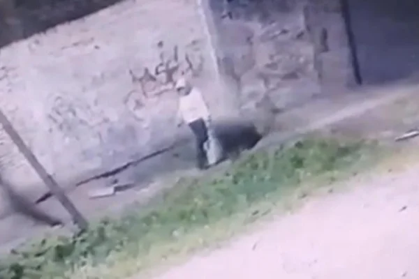 Un bebé fue abandonado dentro de una bolsa en Solano