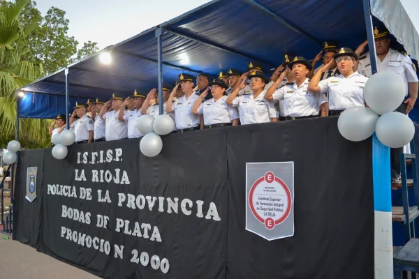 La Policía celebró dos aniversarios y el cierre de año del Instituto de Formación