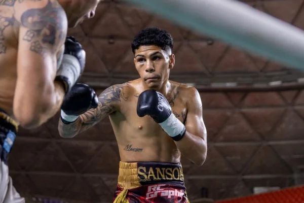 “Sansón” Rosa peleará por el título sudamericano welter frente al “Potro” Eniz