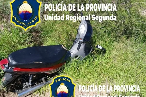 Robaron una motocicleta y la dejaron abandonada