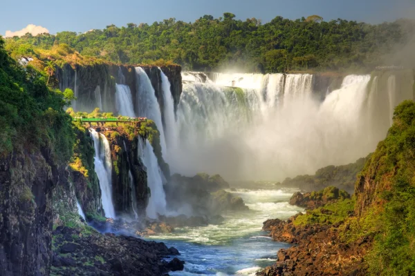 El Gobierno Nacional permitirá que se hagan eventos privados en las cataratas