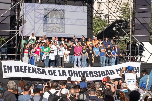El Gobierno evalúa un decreto para reasignar partidas de discapacidad y universidades