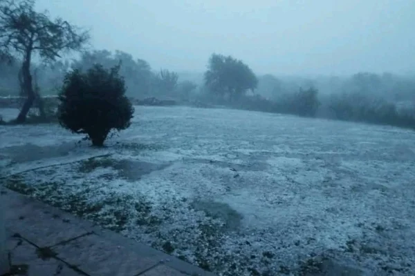 Lluvia y granizo azotó a Chamical y Chepes en la previa a Nochebuena