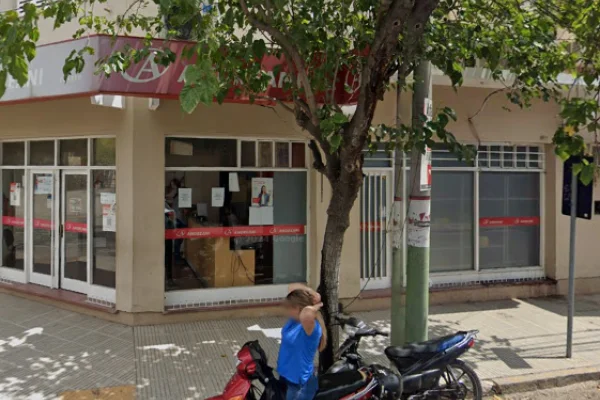 Dos empleados de correo fueron detenidos por narcotráfico