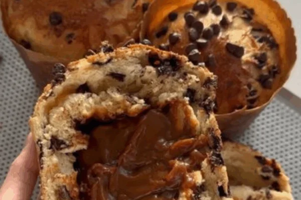 Cómo hacer pan dulce relleno con chips de chocolate y dulce de leche