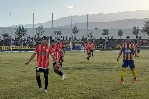 Torneo Oficial: Los Andes y Defensores se enfrentan por la final de ida en Chilecito