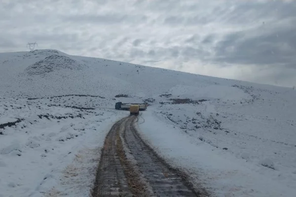 La Puna salteña vivió una sorpresiva Navidad blanca por una fuerte nevada