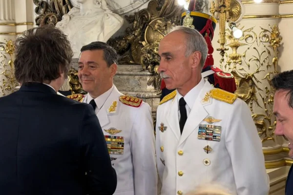 Recuperar la dignidad de la FF.AA. vs. realidad para recuperar la dignidad nacional