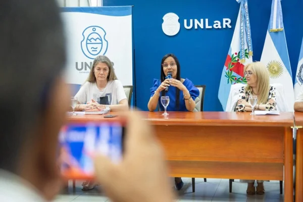 UNLaR: tres carreras de posgrado acreditadas y con reconocimiento nacional