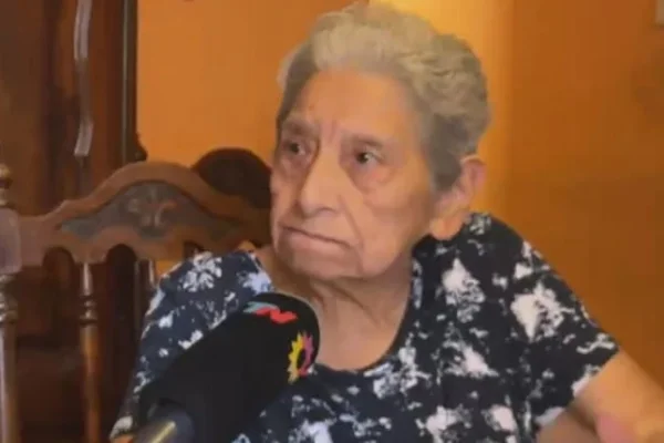 El relato de la mujer de 80 años a la que dieron por muerta y hace meses que no puede cobrar la jubilación