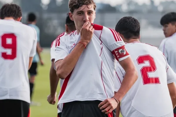 Scarlato se va de River por patria potestad y su madre apuntó contra el club