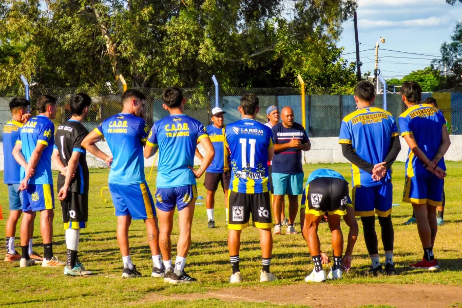 El plantel del Boquense se pone a punto.