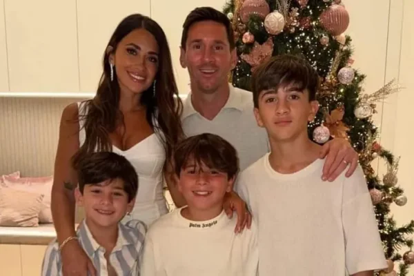 De la gran fiesta del Dibu Martínez al mensaje de Messi: cómo festejaron Año Nuevo los jugadores de la Selección Argentina