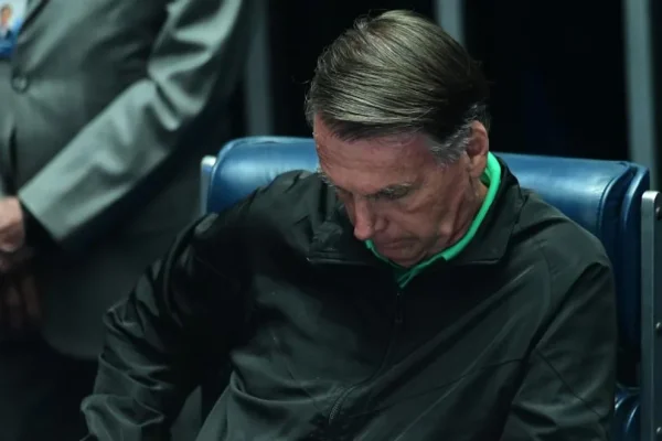 Bolsonaro volvió a prisión tras estar una semana hospitalizado