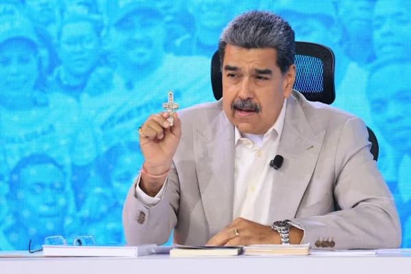 Maduro declara estado de conmoción exterior en el país tras 