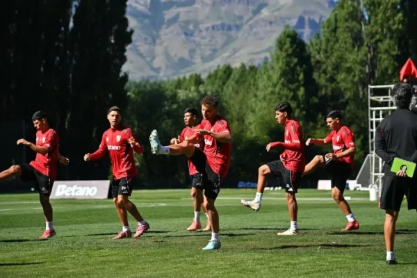 Armani y Acuña encendieron las alarmas en el entrenamiento de River