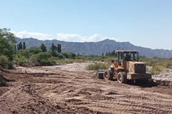 Trabajo articulado para proteger la planta de agua potable