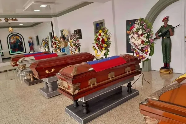 Confirman que 24 militares venezolanos murieron en el operativo de EE.UU.