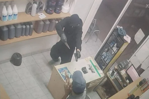 Violento asalto en una estación de servicios