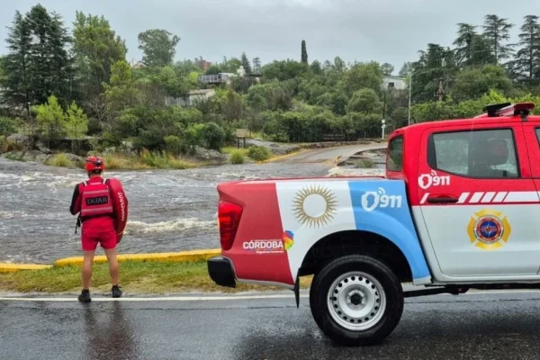 Alerta en Córdoba por la crecida de ríos y arroyos