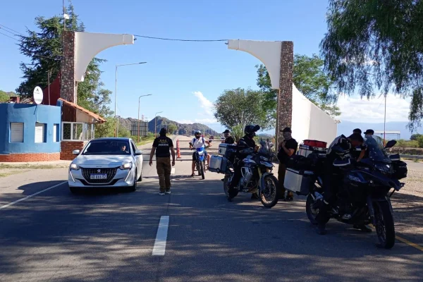 La Policía desplegó operativos de seguridad en Chilecito