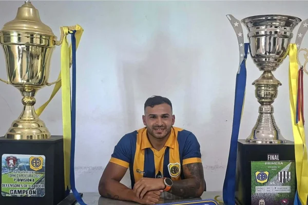 David Alcaraz se despidió del club Defensores de la Boca