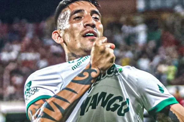Ricardo Centurión volverá a jugar en el fútbol argentino tras su paso por Bolivia