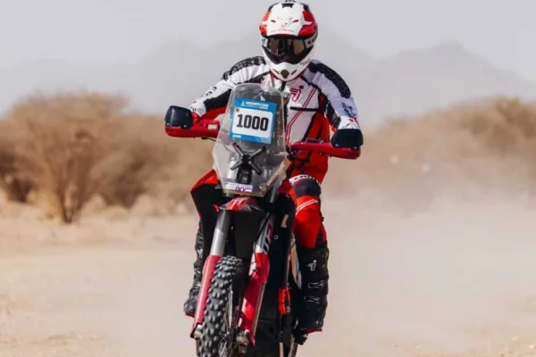 Dakar Mission Future 1000: una caída complicó a Benjamín Pascual