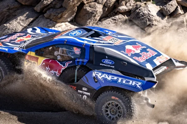 Ekström conquistó la Etapa 11 y Al-Attiyah sigue al frente de la general