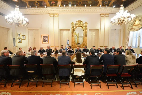 El Gobierno Nacional debate compensar a gobernadores que se oponen a un punto de la Reforma Laboral