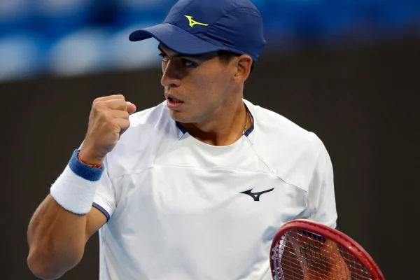 Sebastián Báez avanzó a la final del ATP 250 de Auckland