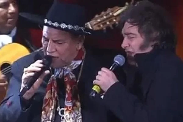 Jesús María: Javier Milei cantó “Amor Salvaje” con el Chaqueño Palavecino y le agradeció a Córdoba