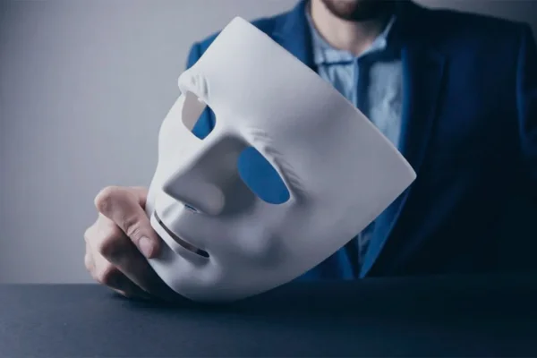 La ciencia política y el arte de desenmascarar a los poderosos