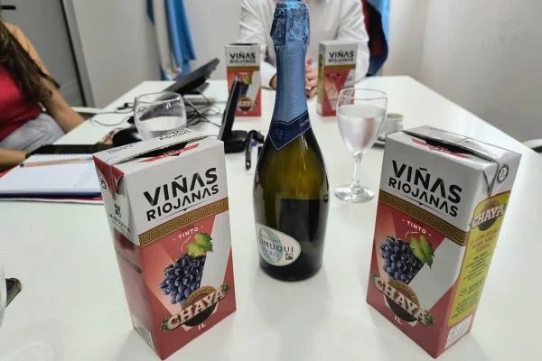 La Chaya 2026  tiene su vino oficial