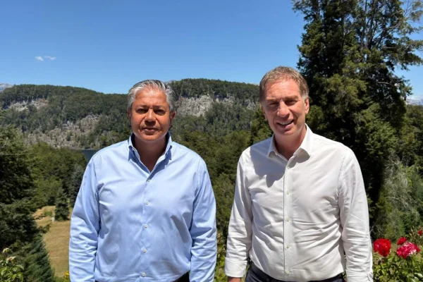 Santilli sigue sumando votos para la reforma laboral y se llevó el apoyo de Rolando Figueroa de Neuquén
