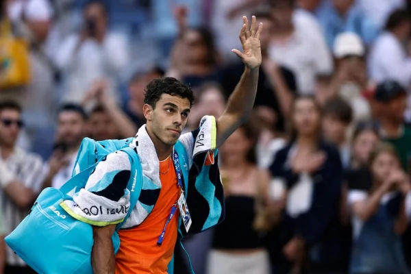 Francisco Cerúndolo perdió en octavos ante Zverev y se despidió en Australia