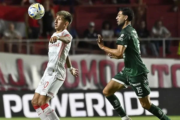 Argentinos le ganó a Sarmiento sobre el final en su debut en el apertura