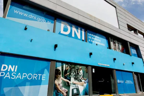 Renunció el titular del RENAPER y el Gobierno Nacional oficializó la salida de otros tres funcionarios clave