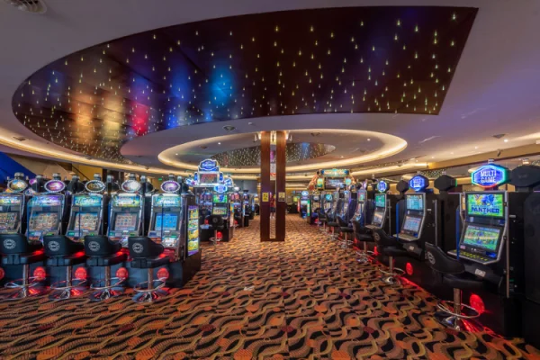 Casino MAC Group celebra su segundo aniversario en La Rioja con premios para los clientes