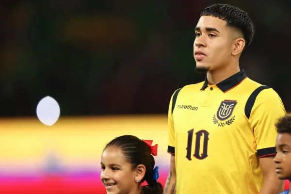 River cerró la llegada de Kendry Páez, el ecuatoriano de 18 años que juega en Chelsea