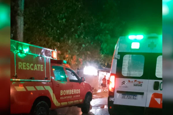 Una mujer herida tras ser atropellada por un motociclista