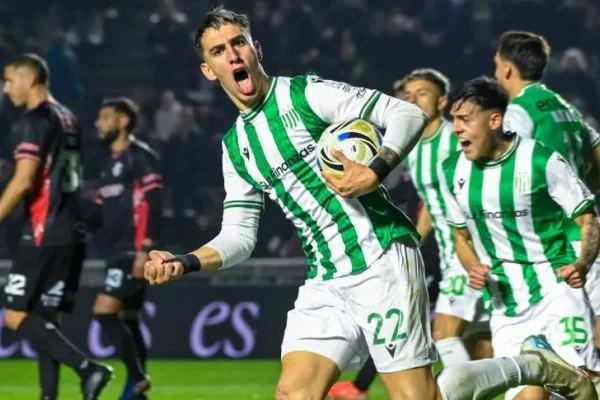 Banfield busca un triunfo ante Estudiantes de Río Cuarto