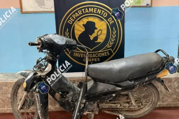 Investigaciones recuperó una motocicleta en Chepes