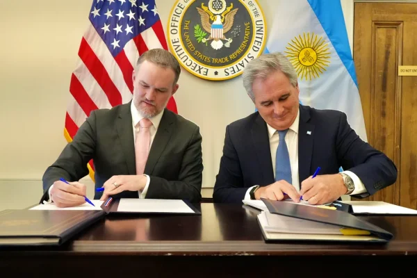 Acuerdo comercial con Estados Unidos: Adorni brindará una conferencia de prensa con Quirno